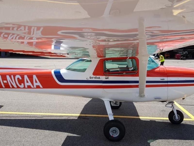 Cessna-150-Aerobat-I-NCAA-1