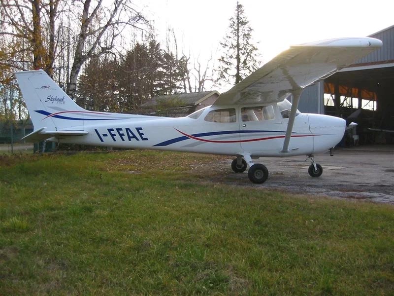 Cessna-C-172-I-FFAE-2