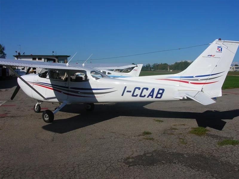 Cessna-C-172-FR-I-CCAB